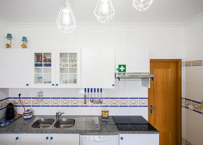 O Cantinho Do Algarve * بورش